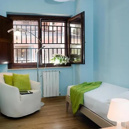 Liz Apartment